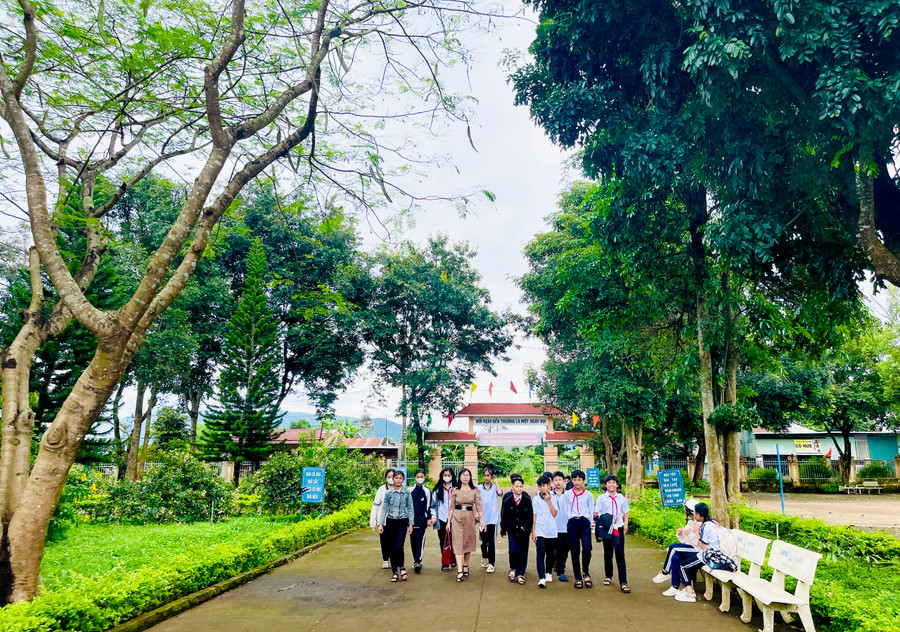 Gia hạn thời gian tiếp nhận hồ sơ tuyển dụng viên chức giáo viên các trường học công lập trên địa bàn TP. Pleiku. Ảnh: Mai Ka