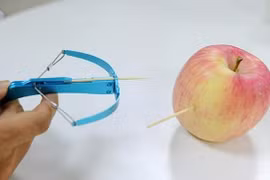 Cảnh báo nỏ siêu nhỏ-đồ chơi nguy hiểm đang xâm chiếm trường tiểu học