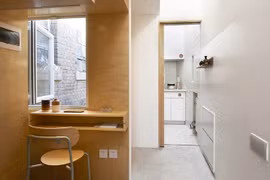 Ngôi nhà trong hẻm nhỏ xíu, loằng ngoằng nhưng đa năng và tiện ích không ngờ