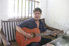 Chuyện chưa kể ở trại phong Quy Hòa - Kỳ 4: Chàng nhạc sĩ mù với bà mẹ lưu lạc
