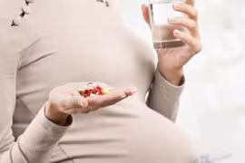 Uống vitamin D khi có thai giúp ngừa con khỏi bị hen