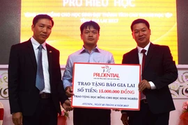 Prudential tri ân khách hàng khu vực phía Đông Nam tỉnh