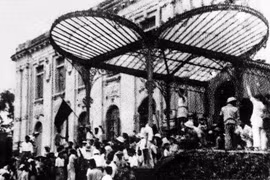 Từ Cách mạng tháng tám đến quốc khánh 2.9: Trái tim tuổi trẻ anh hùng