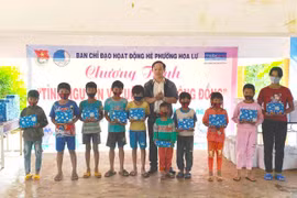 Pleiku: Gần 100 thiếu nhi được khám bệnh, cấp thuốc miễn phí