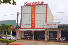 Ia Grai: Chủ quán karaoke cung cấp ma túy cho con nghiện