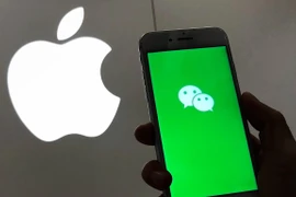 Trung Quốc đe dọa tẩy chay Apple nếu Mỹ cấm WeChat