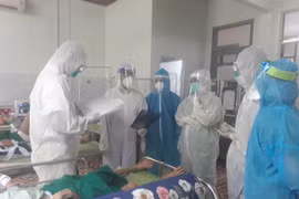 Không ghi nhận ca mắc Covid-19 mới, 12 bệnh nhân tiên lượng nặng và nguy kịch