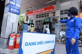 Giá xăng E5 RON92 và dầu mazút giữ ổn định, RON95 tăng nhẹ