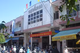 Thông báo khẩn về nhiều hàng quán ở Đà Nẵng và 2 chuyến bay vào TP HCM