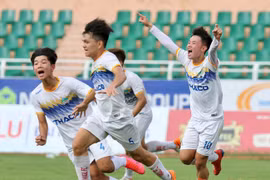 Lò đào tạo của bầu Đức "bội thu" với thành tích chưa từng có