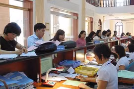 Phụ cấp của cán bộ, công chức, viên chức