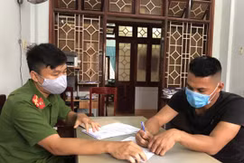 Được tại ngoại sau khi dùng súng bắn người, đối tượng tiếp tục phạm pháp