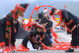 Du lịch văn hóa - từ vùng đất cằn "vượt vũ môn" ra thế giới