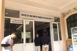 Vụ 'chia đôi que thử HIV': Lãnh đạo BV Xanh Pôn xin lỗi và ... 'vô can'?