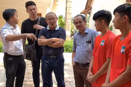 Bầu Đức: Ông Park mấy lần lên Pleiku cám ơn tôi, giờ đến lượt tôi đi Hàn Quốc cám ơn ông ấy!