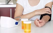 Uống thuốc huyết áp trước khi đi ngủ có hiệu quả tốt nhất