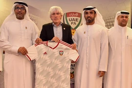 Tân HLV tuyển UAE muốn thắng tất cả các trận còn lại ở vòng loại World Cup