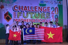 Học sinh Hà Nội giành giải cao nhất cuộc thi Toán học ở Indonesia