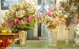 Những bình hoa tài lộc độc lạ cho ngày tết