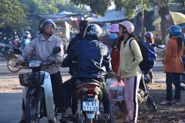 Ngược ngàn mưu sinh