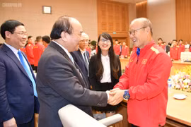 Thủ tướng gửi thư động viên HLV Park Hang-seo và Đoàn Thể thao Việt Nam