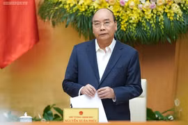 Khát vọng vươn lên không trong phòng họp mà là hành động trong cuộc sống