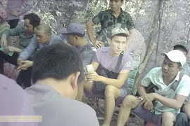 Đại sới bạc giữa rừng: Con phó công an huyện điều hành sới bạc