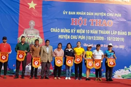 Khai mạc Hội thao chào mừng kỷ niệm 10 năm thành lập Đảng bộ huyện Chư Pưh