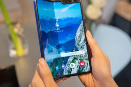 Những điểm ấn tượng của smartphone màn hình gập Galaxy Fold