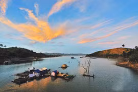 Giấc mộng Nam Kar