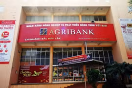 Kinh doanh giảm, Agribank Bắc Đắk Lắk vẫn chi 600 triệu/tháng tiếp khách