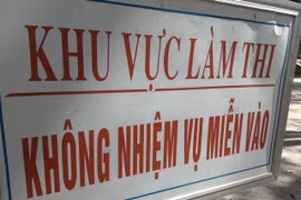 'Giá nâng điểm 1 tỷ': ai che chắn để họ 'múa gậy vườn hoang'?