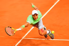 Tay vợt gốc Việt tiếp tục gây sốc tại Roland Garros 2019