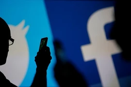 EU chỉ trích Facebook, Twitter chưa làm đủ khả năng chống tin giả