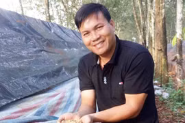 Nuôi trùn quế và sâu canxi thu tiền tỷ