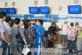 Bộ Giao thông chính thức áp khung giá vé máy bay nội địa