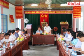 Bí thư Tỉnh ủy Gia Lai thăm, làm việc với xã vùng sâu Sró