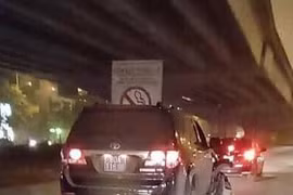 Vụ xe biển xanh 80A gây tai nạn rồi bỏ chạy:Đình chỉ công tác LX