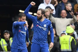 Arsenal hòa Brighton, Chelsea chính thức giành vé dự Champions League