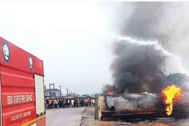 Nổ xe bồn, 55 người chết, 36 người bị thương