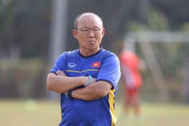 Lộ danh tính cầu thủ Việt kiều châu Âu thứ 4 được HLV Park "chấm"