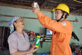 Bộ Công Thương đề xuất 2 kịch bản tính giá điện bậc thang