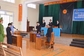 Phiên tòa giả định tại Trường THPT Nguyễn Huệ: Giáo dục pháp luật trực quan