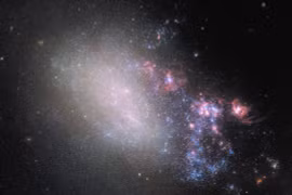 Hai thiên hà va chạm, sinh ra hàng loạt ngôi sao lạ