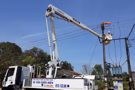 Điện lực Chư Prông: Đầu tư nâng cao năng lực cung cấp điện vùng biên