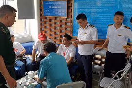 3 người Trung Quốc theo tour 0 đồng truyền đạo trái phép ở Hạ Long