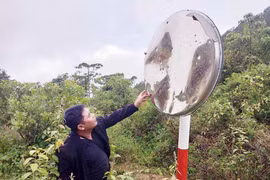 Gương cầu lồi bị hỏng