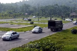 Quản chặt cấp đổi, tra cứu sức khỏe để loại bỏ bằng lái xe giả