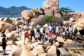 Không phải chỉ Việt Nam mà cả thế giới làm du lịch