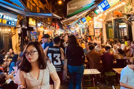 Việt Nam phải làm gì nếu muốn"thắp sáng kinh tế ban đêm"như Trung Quốc?